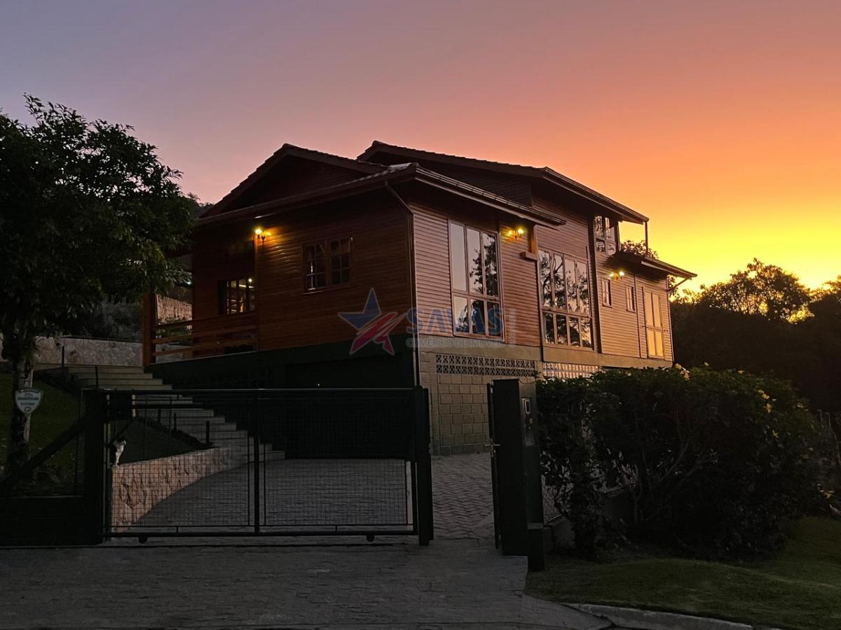 PARAÍSO DA SERRA, EM PLENA FLORIANÓPOLIS